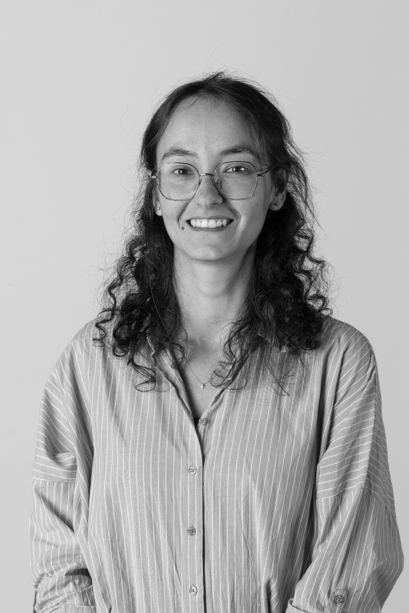 LEONIE DESSARTINE